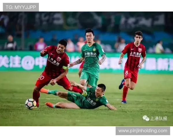 巴恩斯利俱乐部宣布主力伤愈复出球队全力备战即将到来的关键联赛