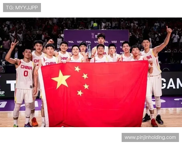 中国男篮全力备战世界杯预选赛 新阵容展现冲击奥运决心