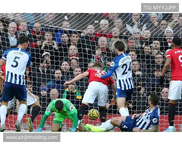 英超豪门鏖战再起新星爆发豪取三连胜冠军争夺进入白热化阶段 英超豪门鏖战再起新星爆发豪取三连胜冠军争夺进入白热化阶段