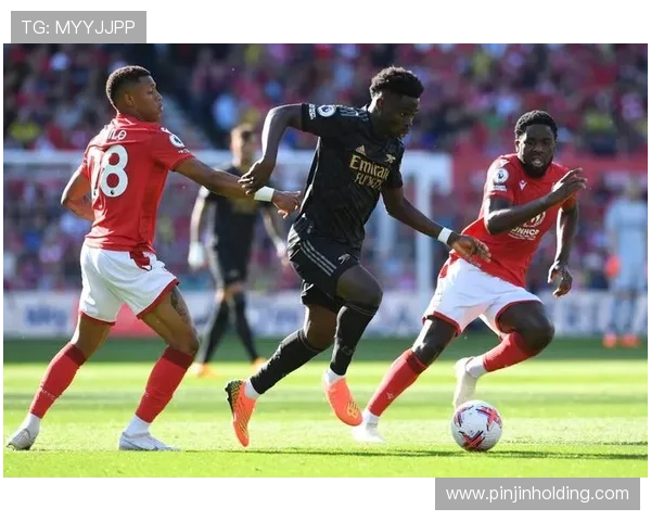 诺丁汉森林俱乐部新赛季目标明确 力争英超中游位置并积极引援增强实力