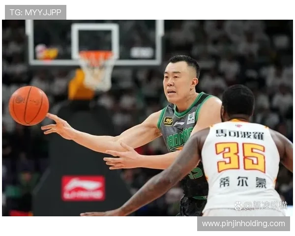 中国男篮新周期首战告捷年轻阵容展现冲击力与强队对决引关注全国球迷