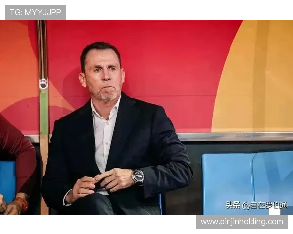 国足新帅亮相全力备战世界杯预选赛引发全国球迷热议持续升温 国足新帅亮相全力备战世界杯预选赛引发全国球迷热议持续升温