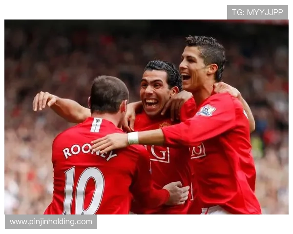 梅西重返巴萨引发热议 曼联争夺C罗转会消息扑朔迷离 梅西重返巴萨引发热议 曼联争夺C罗转会消息扑朔迷离